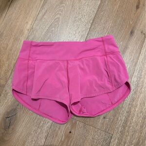 Sonic pink Lululemon speed up size 2, 2.5 inch, low rise